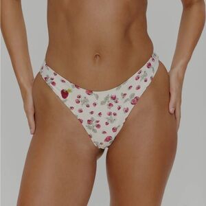 Frankie’s Bikinis Strawberry Fields Dove Bottom
